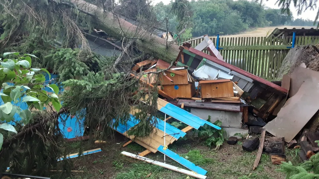 Následky nočních bouřek v Česku