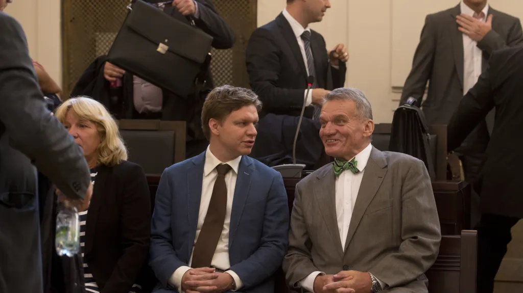 Bohuslav Svoboda a Tomáš Hudeček u soudu
