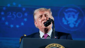 Americký prezident Donald Trump pronáší projev při oslavách 250. výročí nezávislosti USA