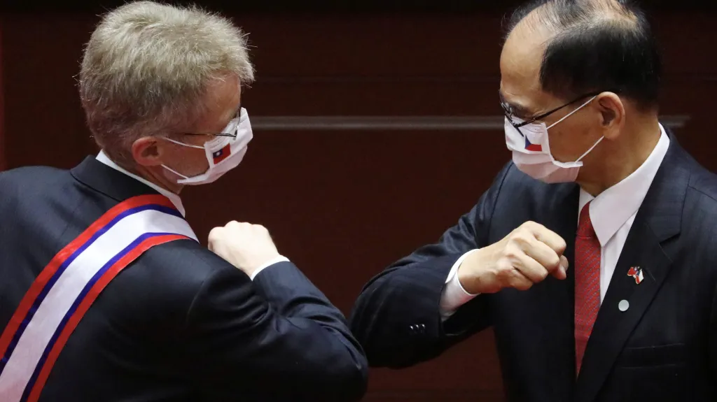 Miloš Vystrčil a Jou Si-kchun