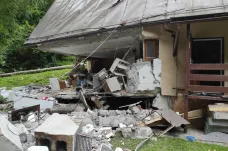 Výbuch plynu na chatě na Slovensku zranil devět lidí z Česka, mezi nimi i sedm dětí