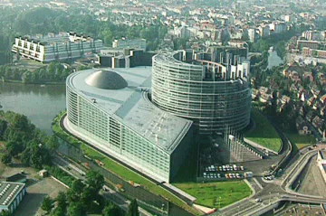 Evropský parlament vyhlásil Chartu základních práv EU