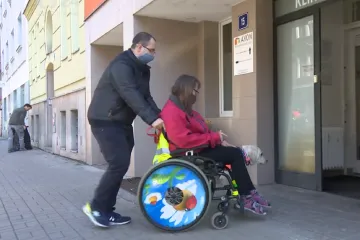 Bývalá cyklistka Doležalová chce porazit handicap na cestě k oltáři