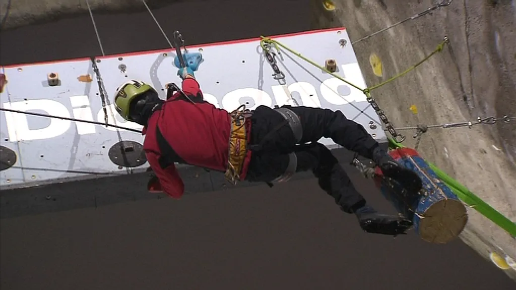 Petr Hartmann je českým juniorským reprezentantem v drytoolingu