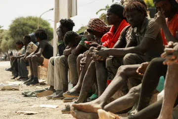 V Ceutě jsou stále tisíce migrantů, uvádí starosta