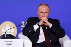 Sankce ruskou ekonomiku neohrožují, řekl Putin a zkritizoval Západ