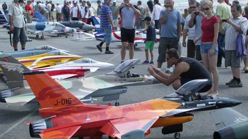 Z modelářského setkání v Hlubokých Mašůvkách