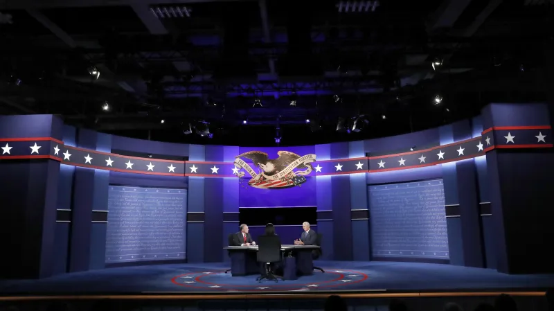 Televizní debata Tima Kaina a Mika Pence