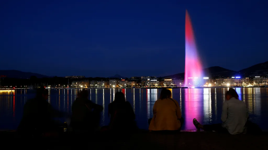 Fontána Jet d'Eau na Ženevském jezeře