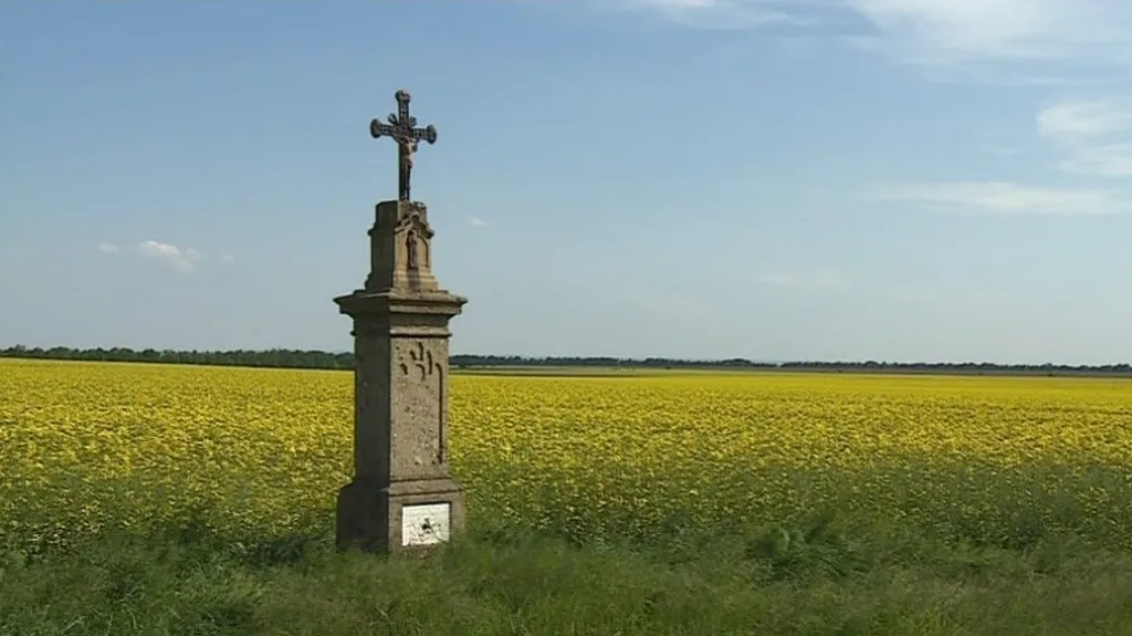 Majitelé pozemků o drobné duchovní stavby často nestojí