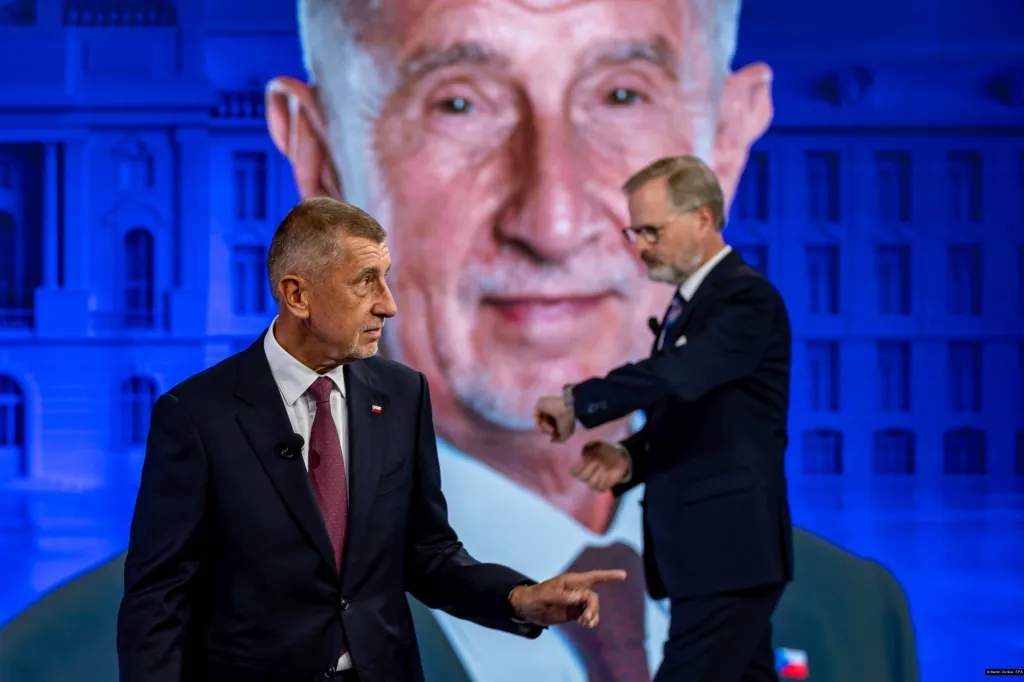 3. místo v kategorii Lidé, o kterých se mluví (Martin Divíšek / EPA / Andrej Babiš na cestě stát se premiérem)