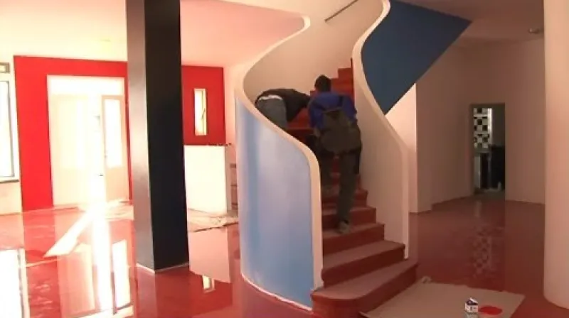 Interiér kavárny Era