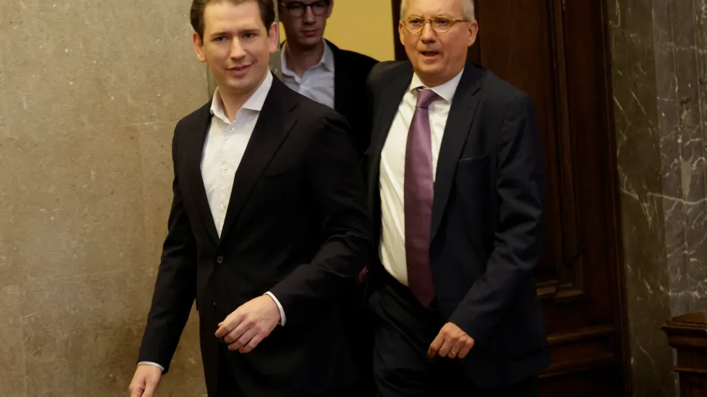 Sebastian Kurz přichází k soudu