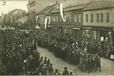 Prohlašujeme Habsburky za nehodné vést náš národ. 28. října 1918 vzniklo Československo 