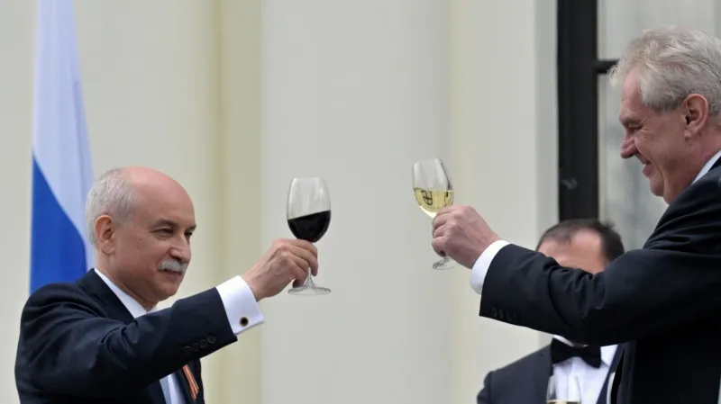 Prezident Zeman s ruským velvyslancem Kiselevem