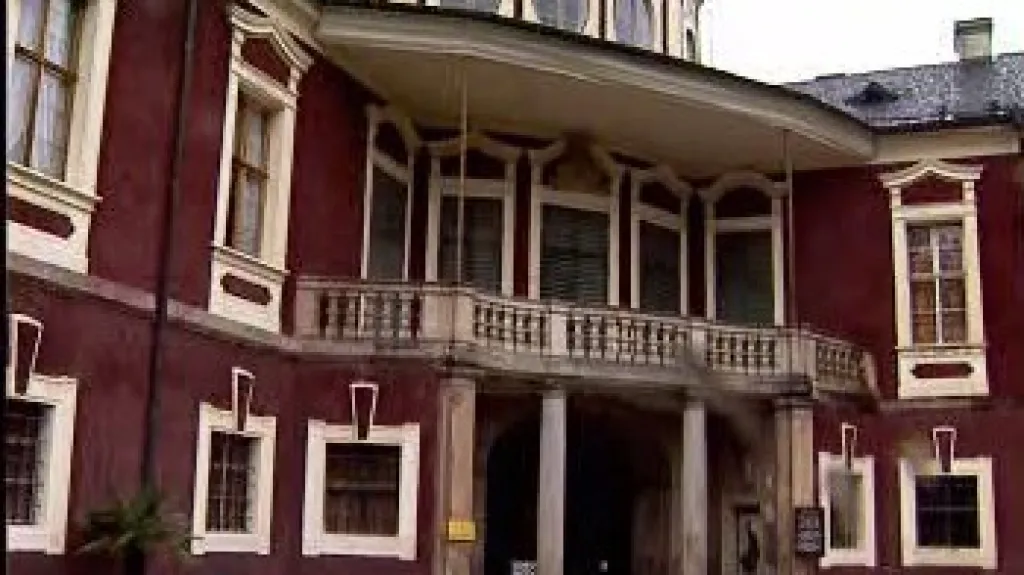Zámek Veltrusy