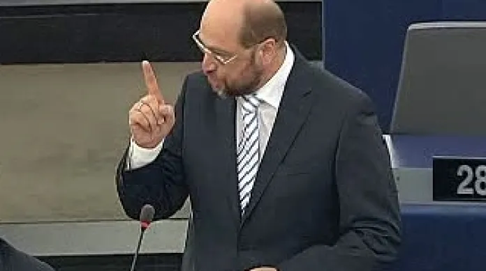 Německý europoslanec Martin Schulz kritizuje Topolánka za jeho slova na adresu USA.