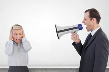 Pokuty a neplacené přesčasy? Nenechte si je od zaměstnavatele líbit