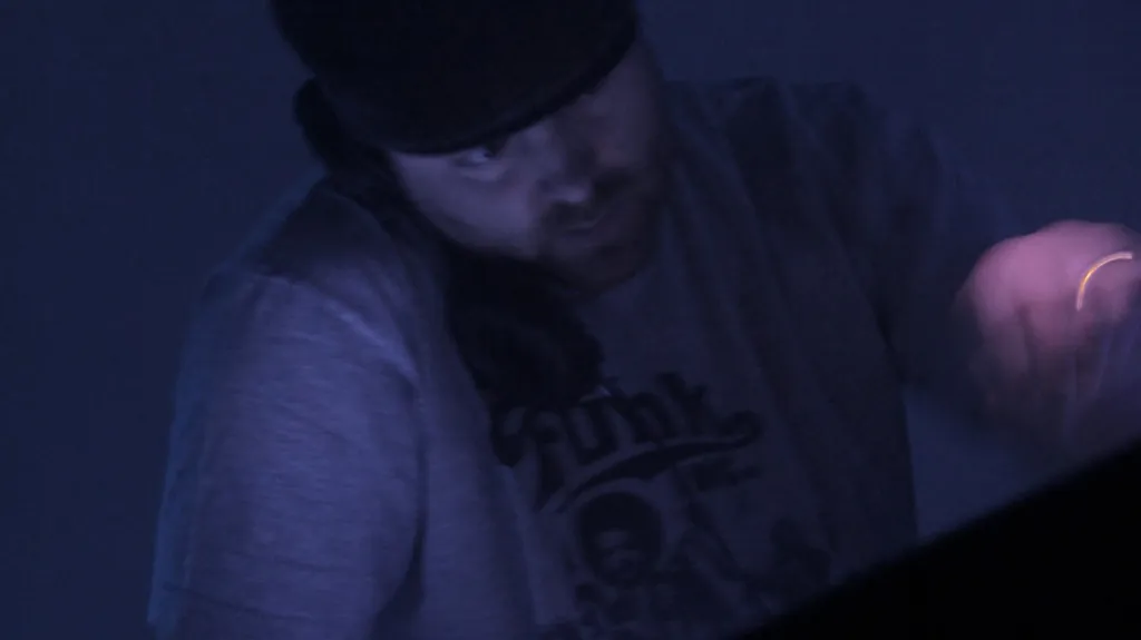 Dj Shadow v divadle Archa