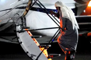 Abú Katada vydán do Jordánska. Čeká ho další soud