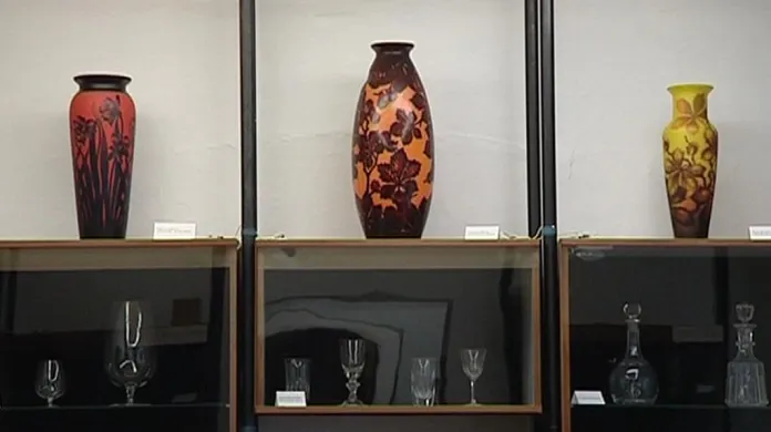 Unikátní sbírka skla zůstane v Lenoře na Prachaticku.