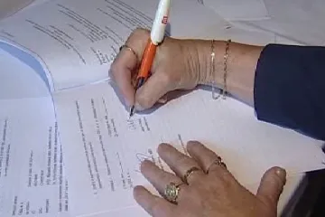 Jaký typ smlouvy uzavřít na letní brigádu?