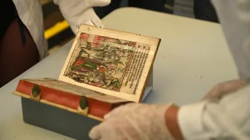 V Zrcadlové kapli Klementina byla zahájena třídenní výstava vzácných rukopisů pocházejících ze sbírek Národní knihovny