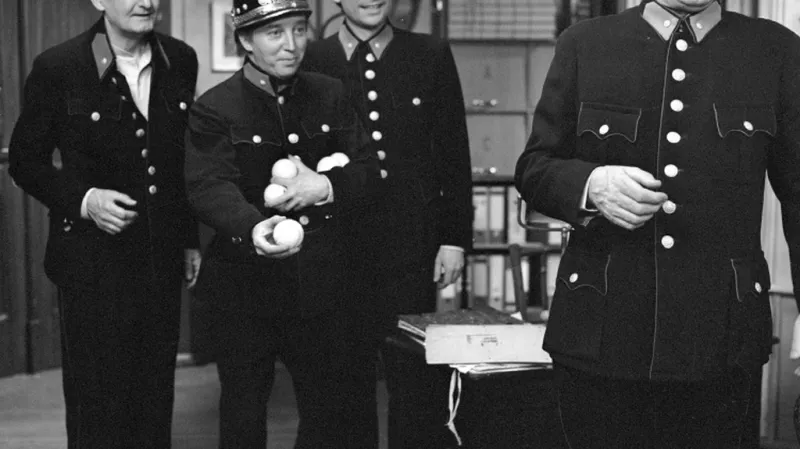 Velká policejní pohádka (1979)