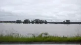 Zaplavené okolí obce Kly