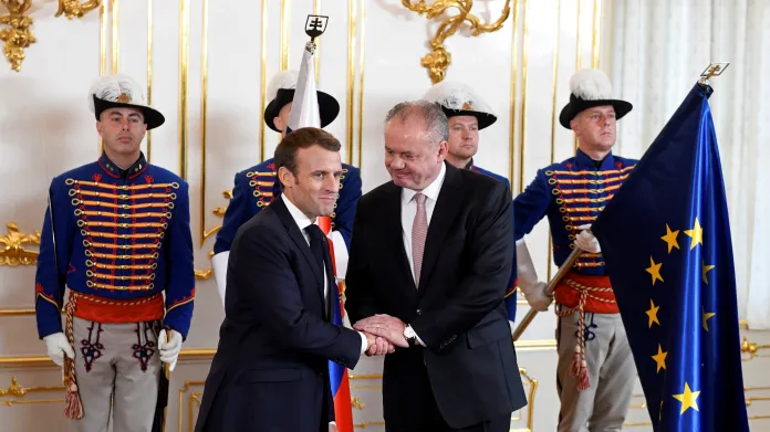 Francouzský prezident Emmanuel Macron zavítal u příležitosti oslav 100. výročí vzniku Československa do Bratislavy