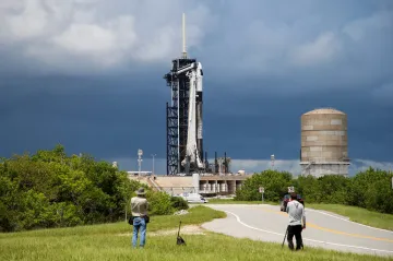 Falcon 9 může zpět do vesmíru, rozhodl úřad
