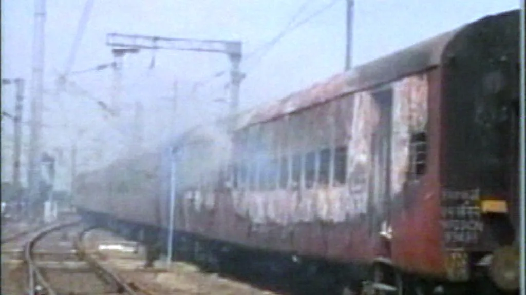 Žháři zapálili v roce 2002 vlak s hinduisty