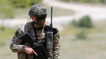 Voják během cvičení NATO