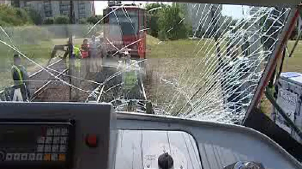 Tramvaj po nehodě