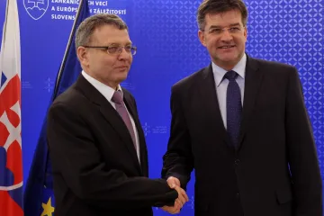 Ukrajina se nesmí rozdělit, shodli se Zaorálek s Lajčákem