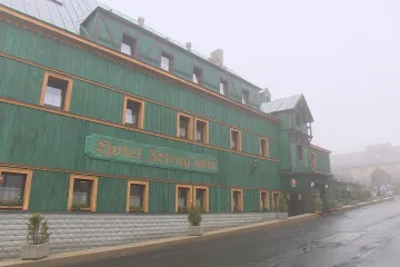 Německo čelí nárůstu covidových případů. Českým hotelům v pohraničí proto ubývá klientela