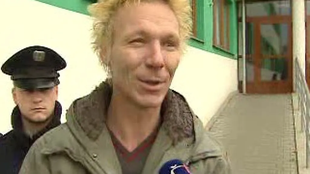 Karel Oplt řídil dvacet let bez řidičáku