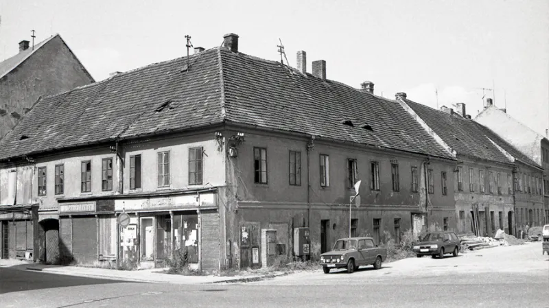 Písek (z Města před rokem 1989 a dnes)