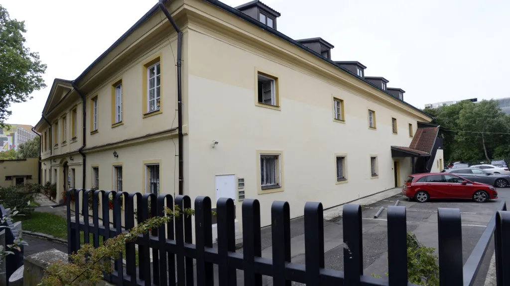 Kauza se točí kolem pražských pozemků okolo Bečvářova statku