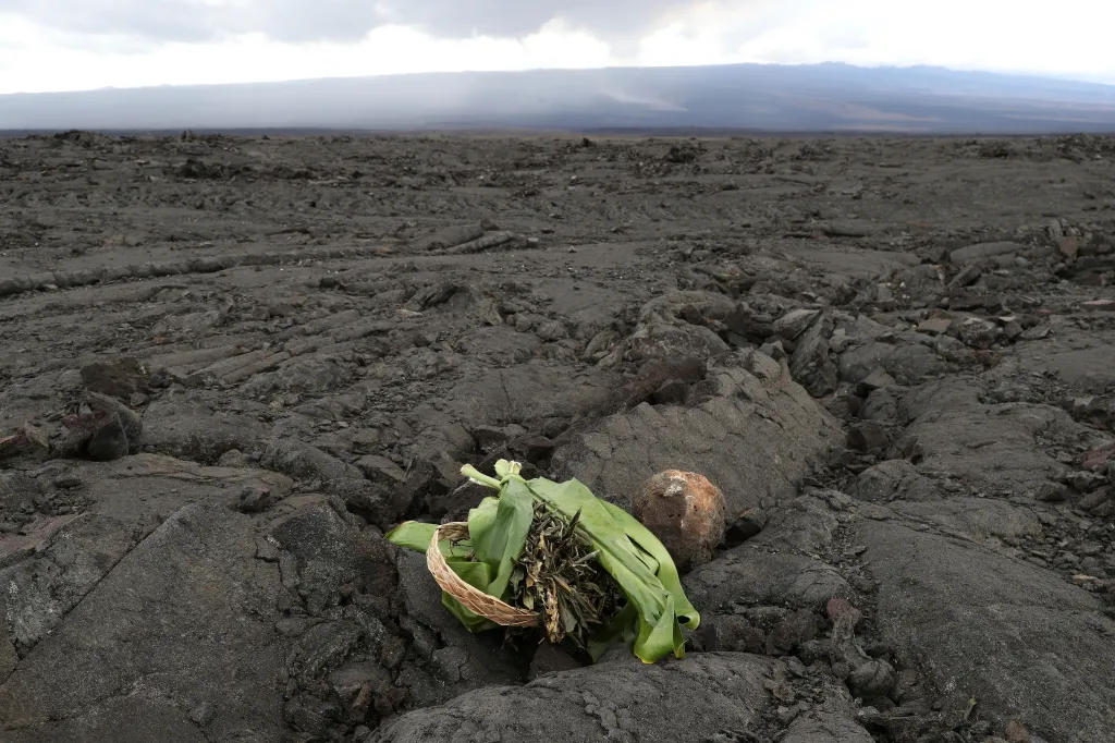 Krajina zalitá plameny. Na Havaji se probudila sopka Mauna Loa