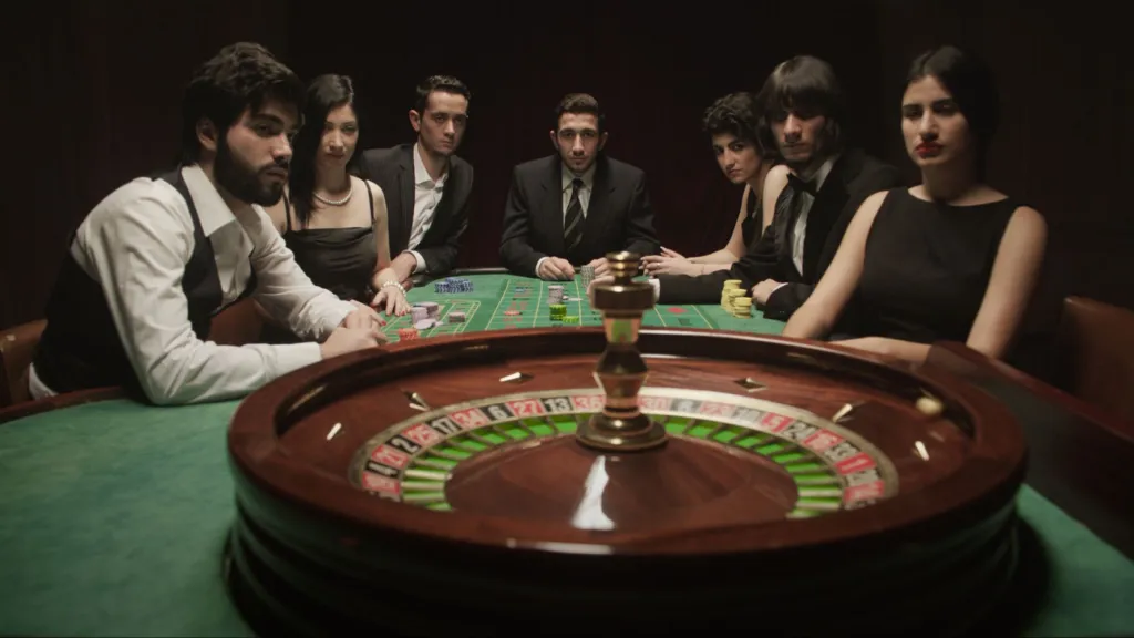 Shimon Attie / Stateless, 2017