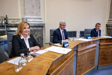 Vláda jedná o návrhu rozpočtu, výdaje na obranu se podle Okamury nebudou zvedat