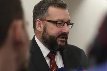 Soud přiznal poslanci Růžičkovi odškodnění půl milionu korun. Byl stíhán nezákonně 