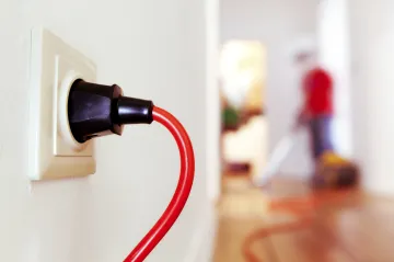 Energetická firma dodá Slovákům levnou elektřinu, vláda jí za to neuloží plánovanou daň