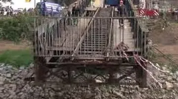Stěhování mostu