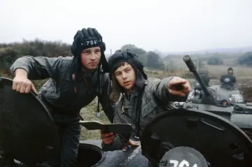 Jehličí začalo maskovat armádu před 60 lety. Vydrželo i po revoluci