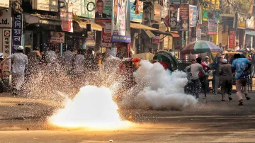 Protesty v Dháce v souvislosti s odsouzením bangladéšské expremiérky Hasíny Vadžídové