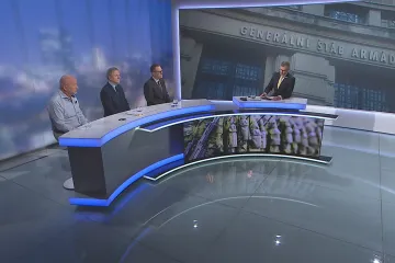 Vojáci nejsou váleční štváči, chováme se jako normální lidi, zastal se Šedivý kandidáta na prezidenta Pavla