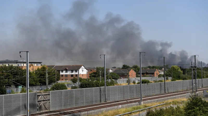Požár na východním předměstí Londýna