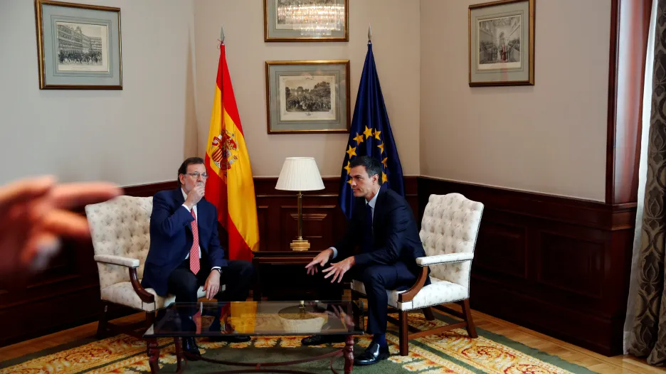 Mariano Rajoy a Pedro Sánchez